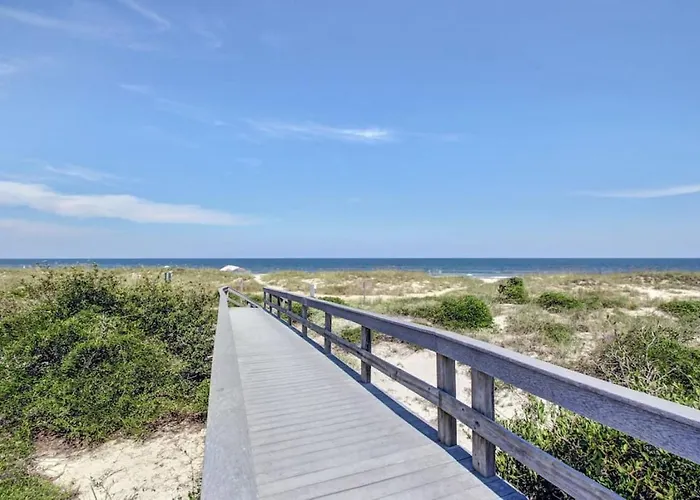 Amelia Surf And Racquet Club Condo - Oceanfront - Pools - Tennis Courts - Sleeps 4